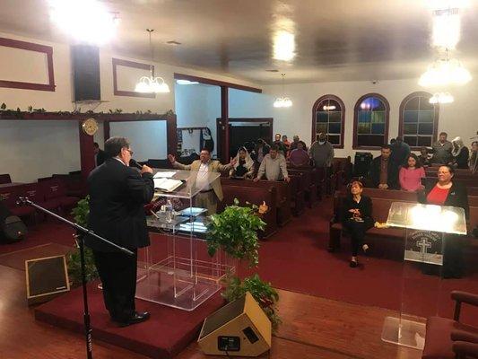 Iglesia evangelica pentecostes cristiana en Boyle Heights Los Angeles