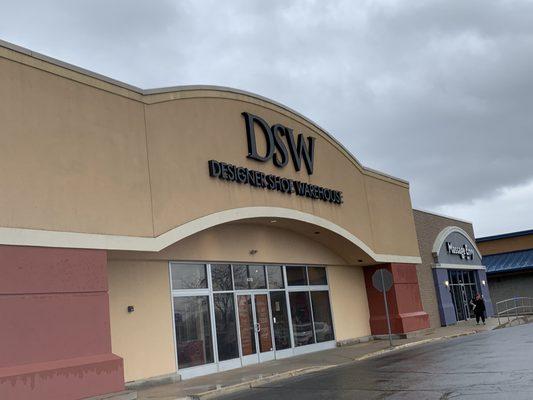 DSW Designer Shoe Warehouse