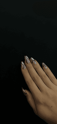 acrylic nails