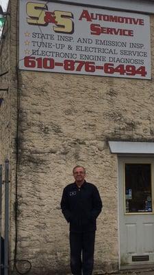 Albert has been in business since 1988. Experience is his specialty.