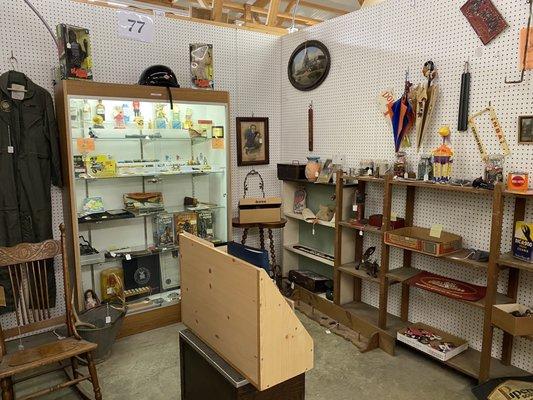 Gilley's Antique Mall