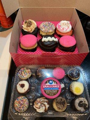 Assorted big and small cupcakes