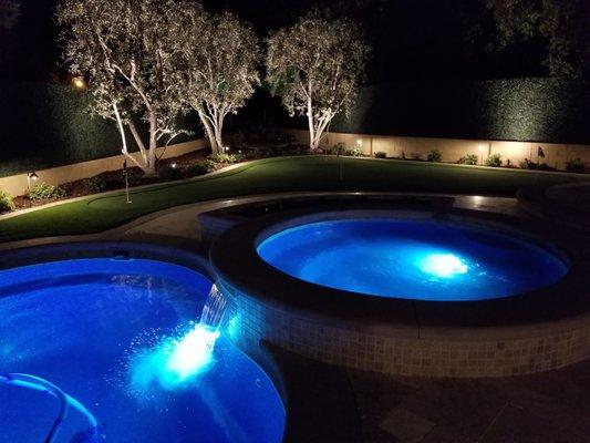 Fiberglass Pool & Spa - Potting Green - LED landscape lighting