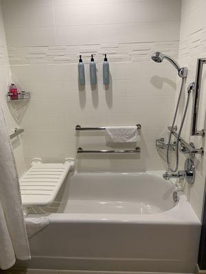 Tub in an Accessible Room