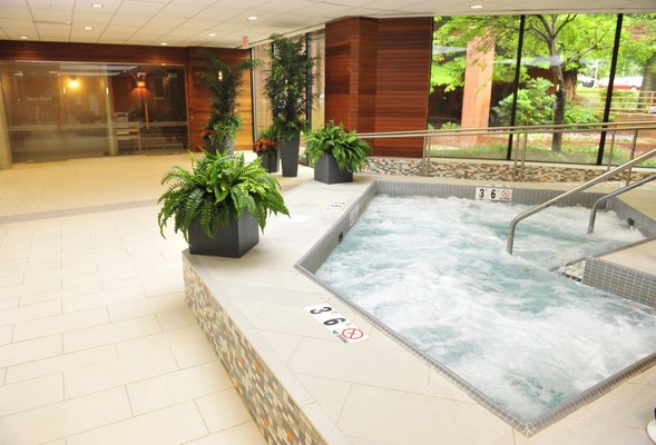 Whirlpool in Indoor Pool Area