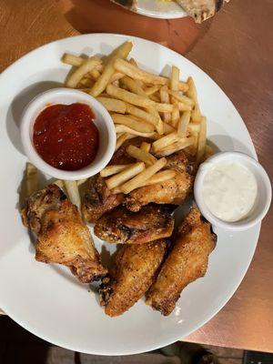 Lemon pepper wings with blue cheese dressing