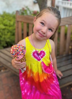 Ice cream and tie dye!