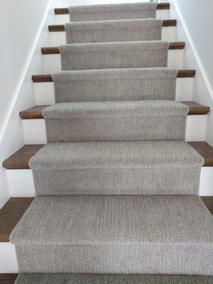 Carpet stair runner