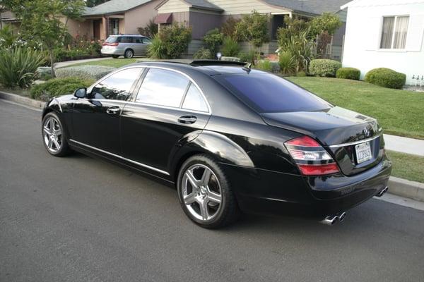 Limo and car service in L.A.