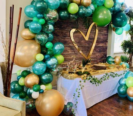 The Organic Balloon Garland, created a centerpiece for the shower.