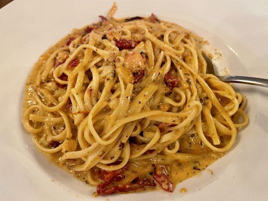 Roasted garlic linguini was awesome