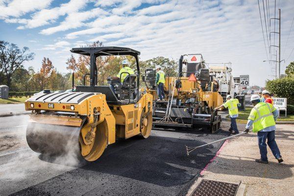 Asphalt paving Service