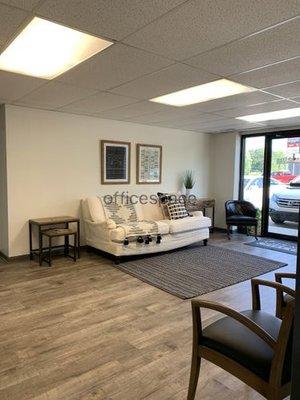 Front Lobby seating area of Uptown Office Suites, where Sullivan Law is located.