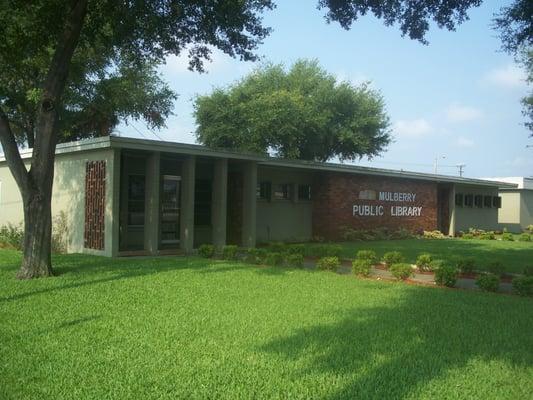 Mulberry Public Library