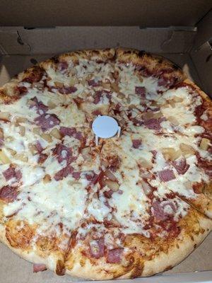 Large Ham and Pineapple with Extra Cheese