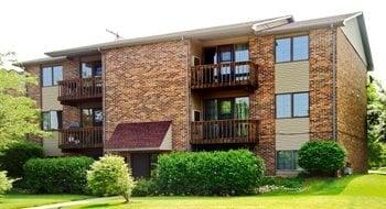 Woodcreek Apartments, Huntley, IL