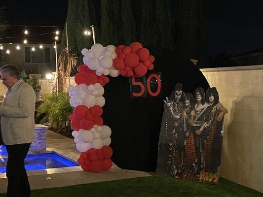 Balloon arch