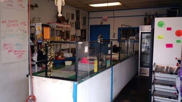 Now that's what a fresh seafood counter should look like.