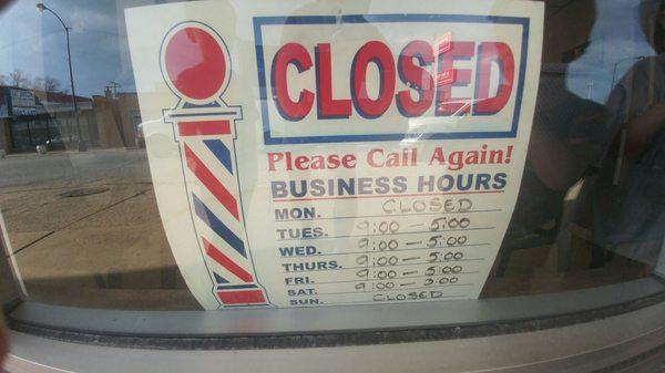 Here are Julie the Barber"s normal hours of operation.