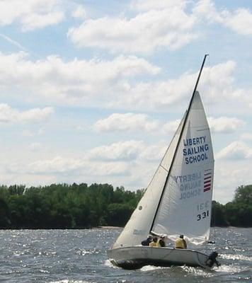 An American Sailing Association Sail Training Facility offering sailing and navigation courses for beginners to advanced