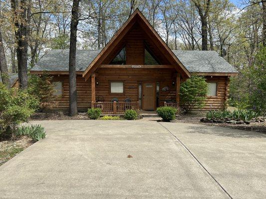 Dakota Cabin