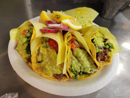 Tacos de birria el pariente estilo tijuana