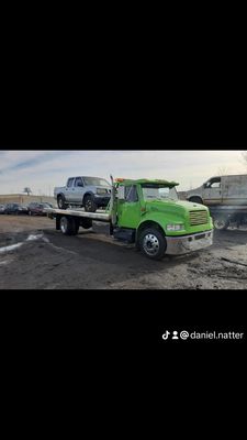 Paul's Towing