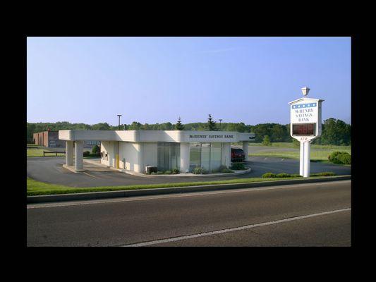 McHenry Savings Bank