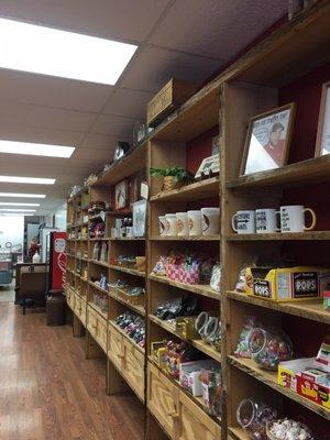 Gifts, taffy, truffles, fudge, ice cream!! Open winter and summer!!