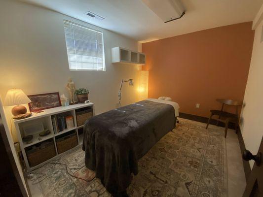 Treatment room at the NE Sandy location