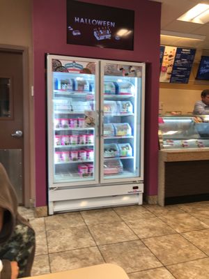 Baskin Robins cold freeze for ice cream cakes