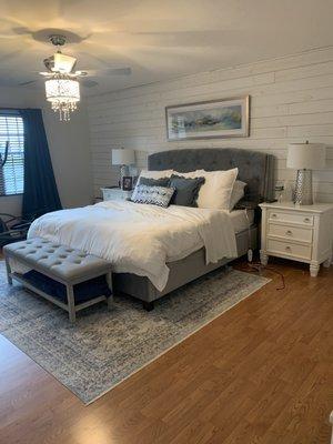 Love my shiplap!