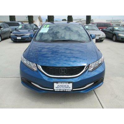 Looking for a gas saver? Come check this looking new honda civic.