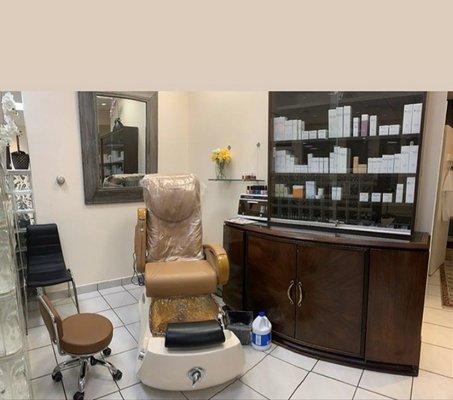 Pedicure Room