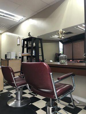 Hair salon station