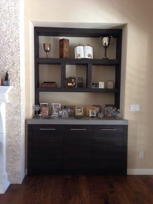 Built in/shelving area countertops.