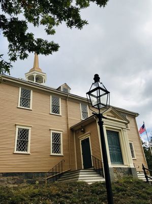 First Parish, Old Ship Church