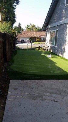 Putting Green turf home installation.