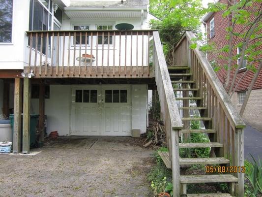 In this project client wanted to change the decking boards and new railing.