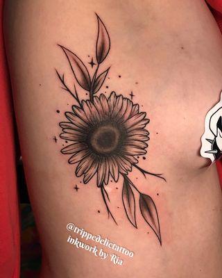 custom sunflower piece by Ria