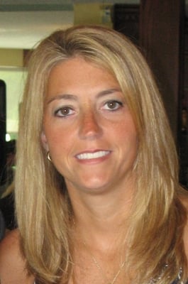 Dr. Lisa Lazzara