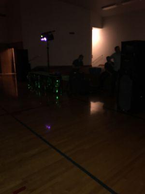 DJ Kyle tearing it up!