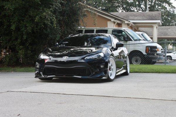 Toyota 86 looking great after a 1 stage paint correction and topped with Gtechniq Crystal serum light!