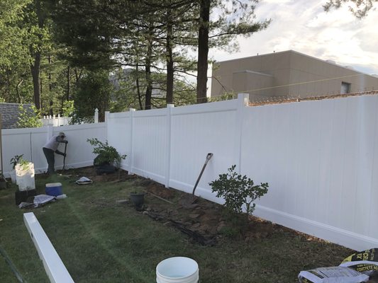 installation of a new vinyl fence in Nutley, NJ