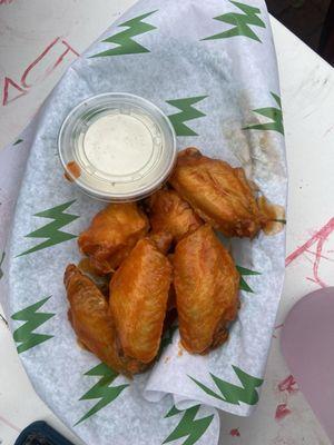 Buffalo wings $16