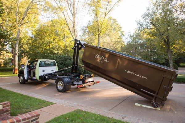 VaVia Dumpster Rental delivery