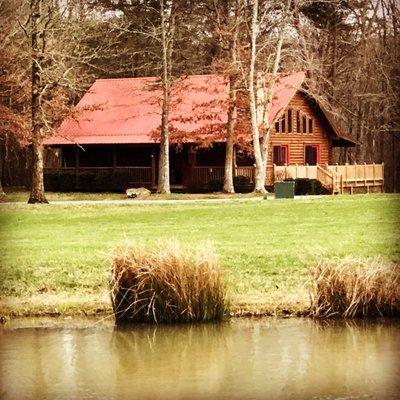 Deer Creek Cabin is an awesome place to spend your vacation!  Book today at stayatfallcreekfalls.com #fallcreekfallscabins