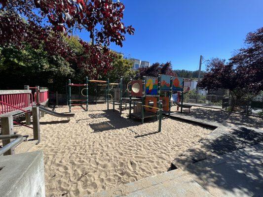 Wider photo of the play structure