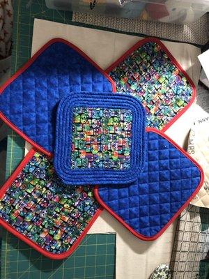 Potholders and trivet gift for a MAN who enjoys cooking.