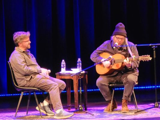 Jeff Tweedy World Within a Song book tour, playing some pre-requested fan songs